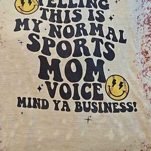 Graphic Sports Mom T-Shirt